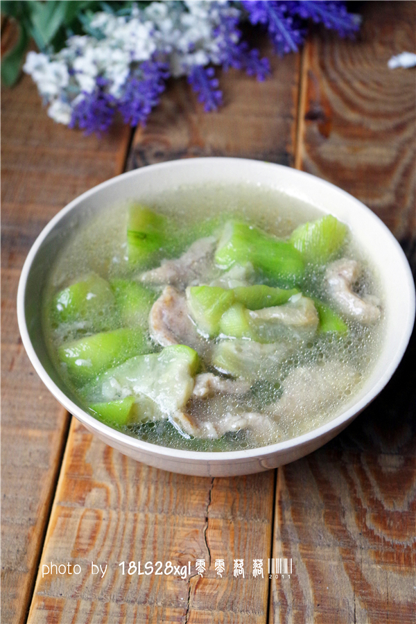 丝瓜肉片汤