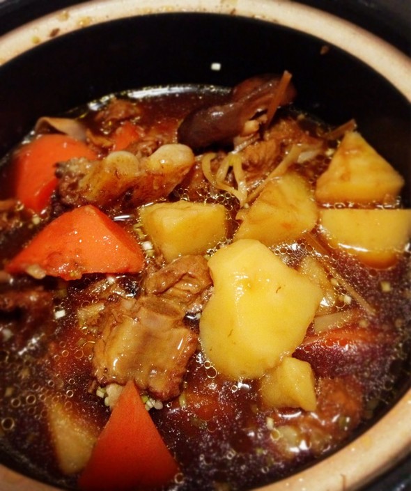984088475_香茅排骨煲_希希菇凉的美食日记_豆果美食