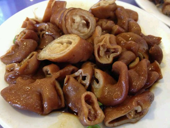 卤肥肠