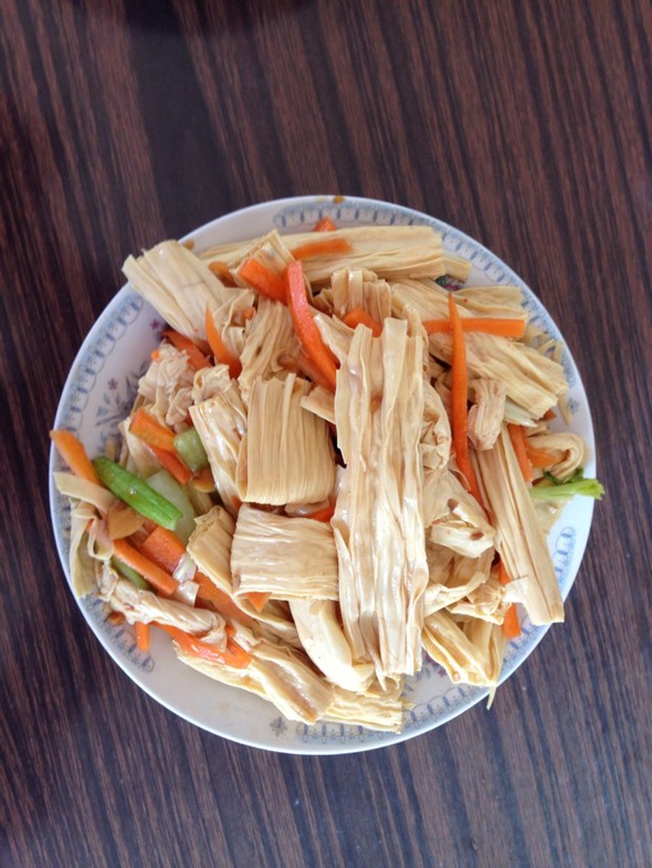 凉拌腐竹