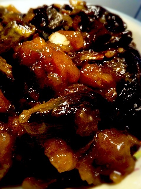 肉段扒茄子