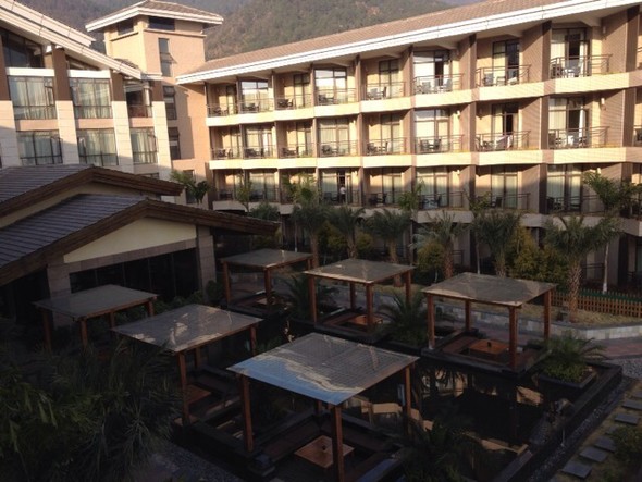 西昌琼海柏栎度假酒店自助早餐