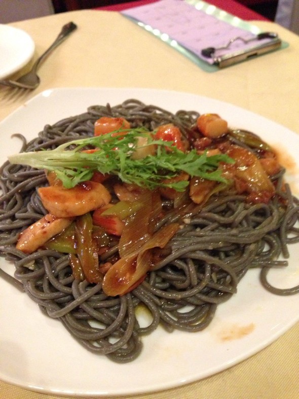 芝士海鲜烩饭_芝士蛋糕_芒果芝士杯