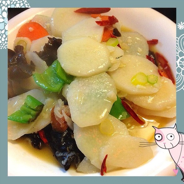 木耳长山药8月11日 21:16 古城风味小吃@平遥 分享 新浪微博qq空间