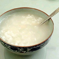 早餐:银耳白米粥
